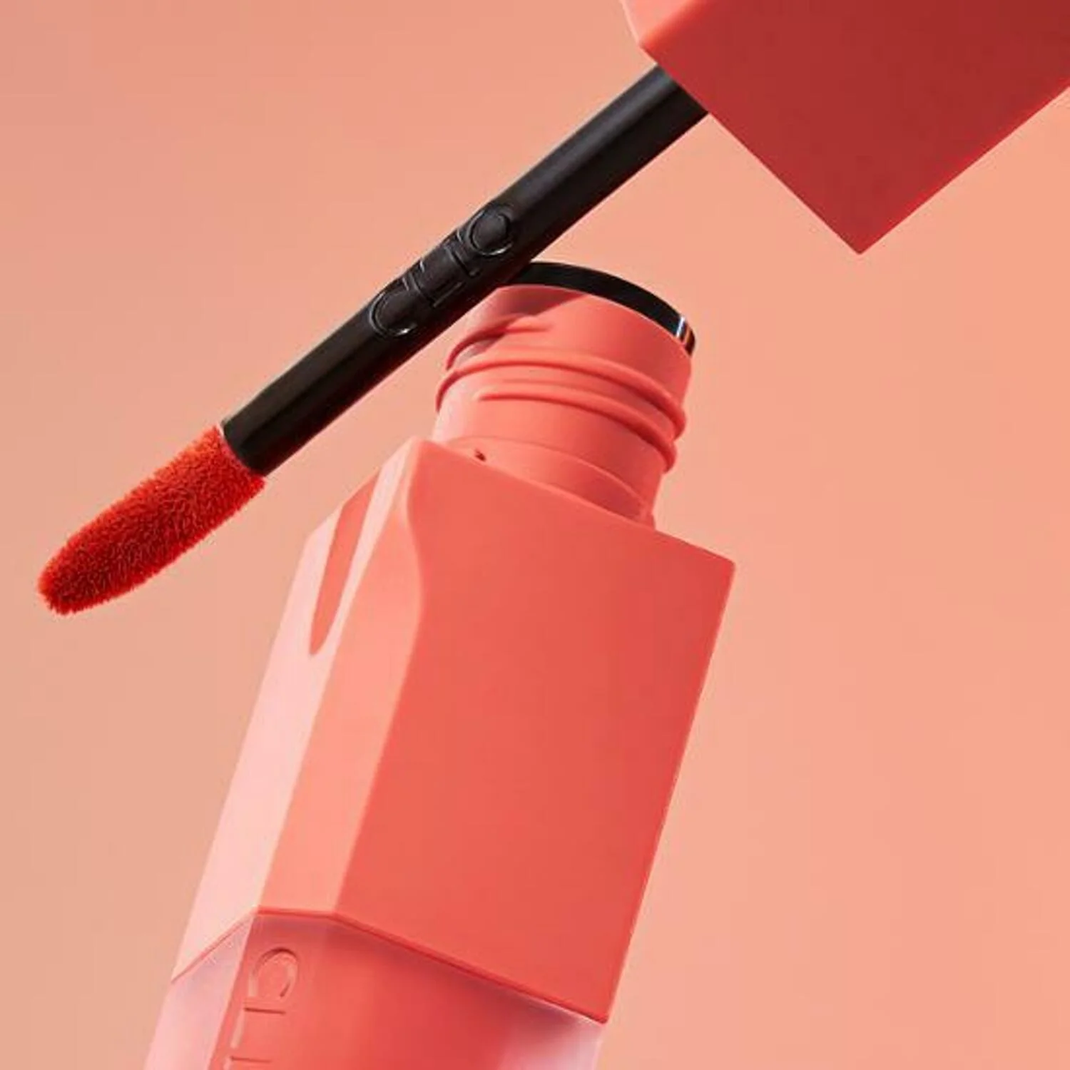 Clio Chiffon Blur Tint - Image 3