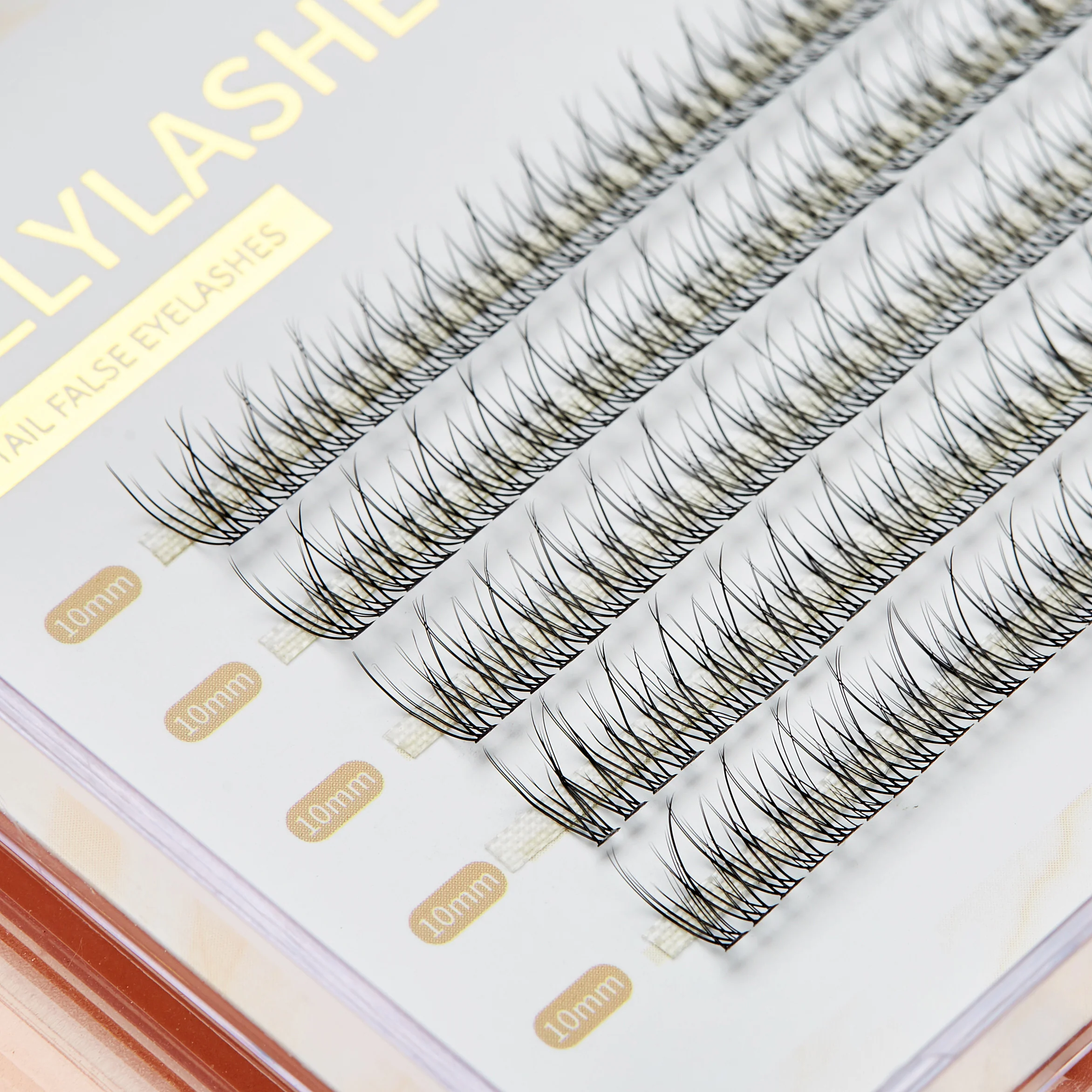 Dollylashes Fish Tail False Lashes 10mm - Image 3