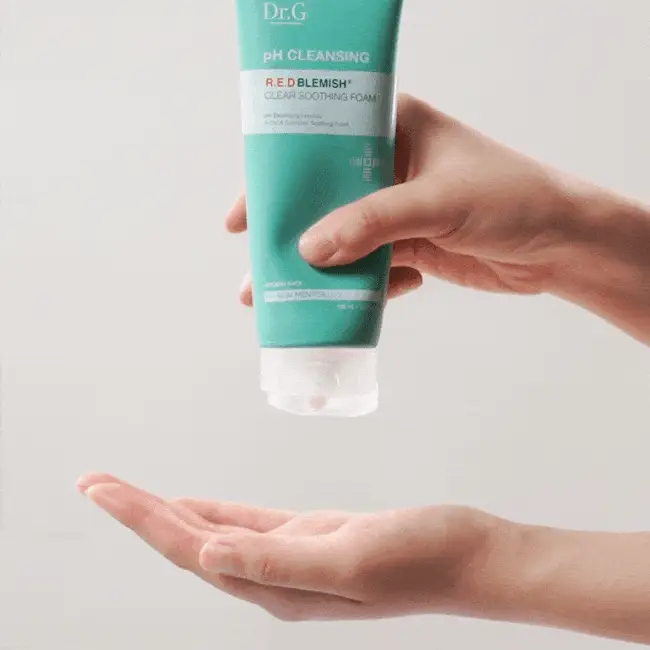 Dr.G PH Cleansing R.E.D Blemish Clear Soothing Foam Set (150ml+75ml) - Image 2