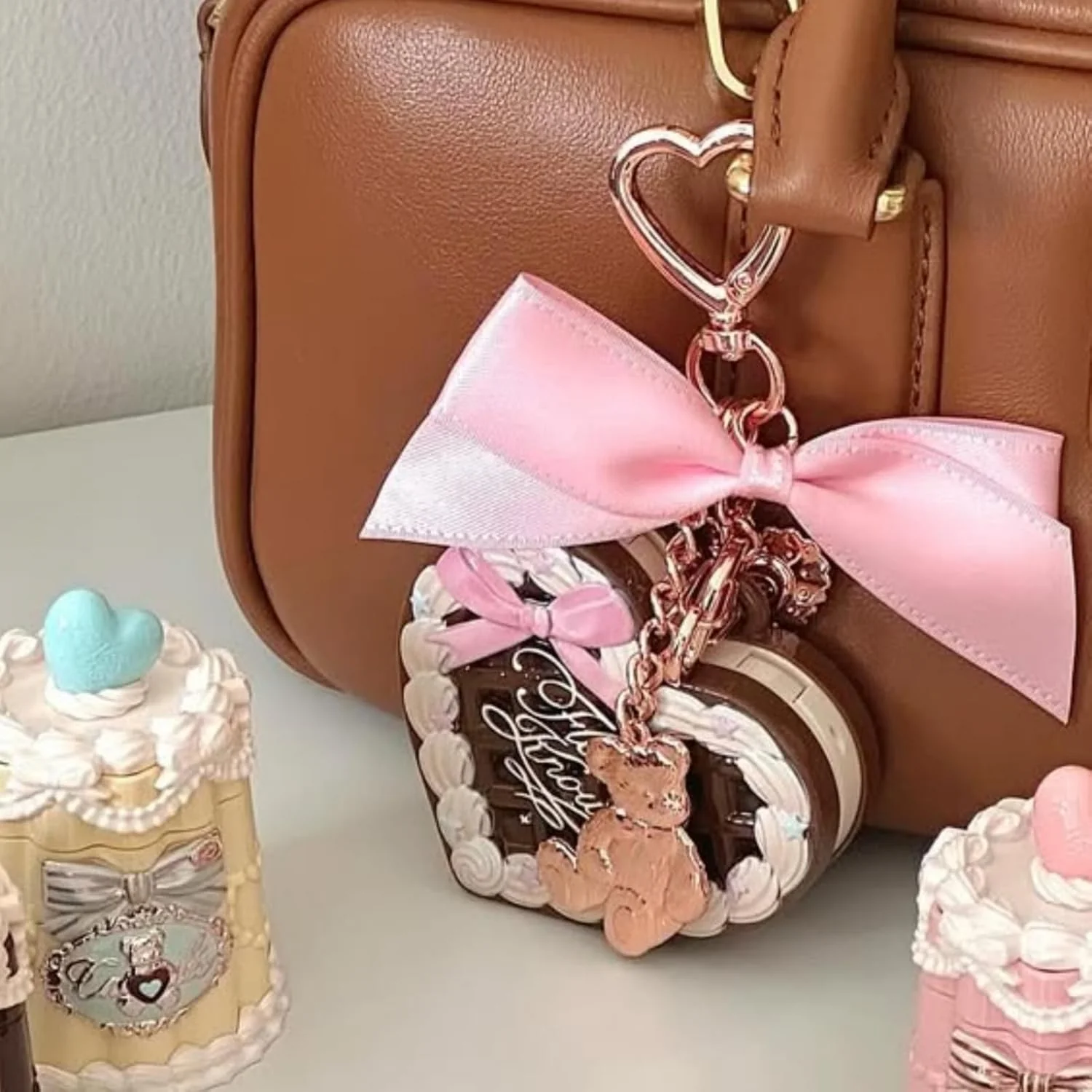 Flower Knows The Sweetie Bear Collection Mini Setting Powder & Charm Set - Image 6