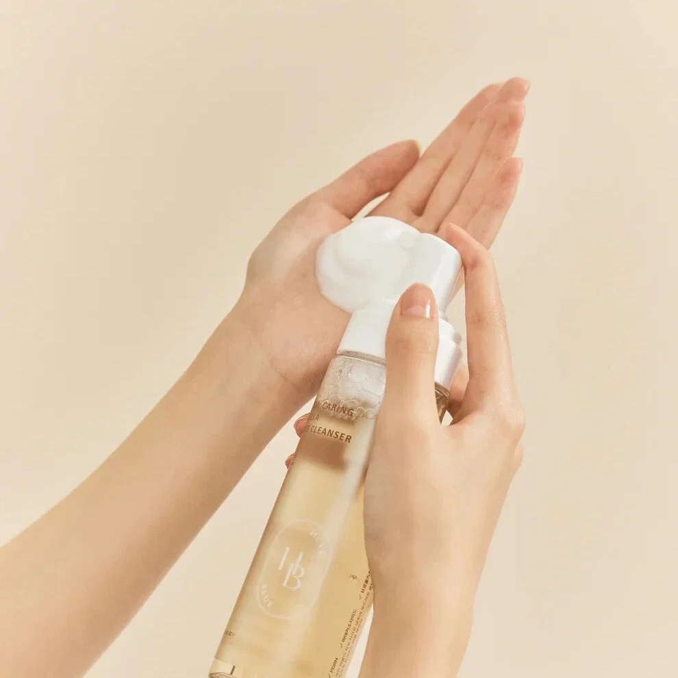 Heveblue Salmon Caring Centella Bubble Cleanser 200ml - Image 4