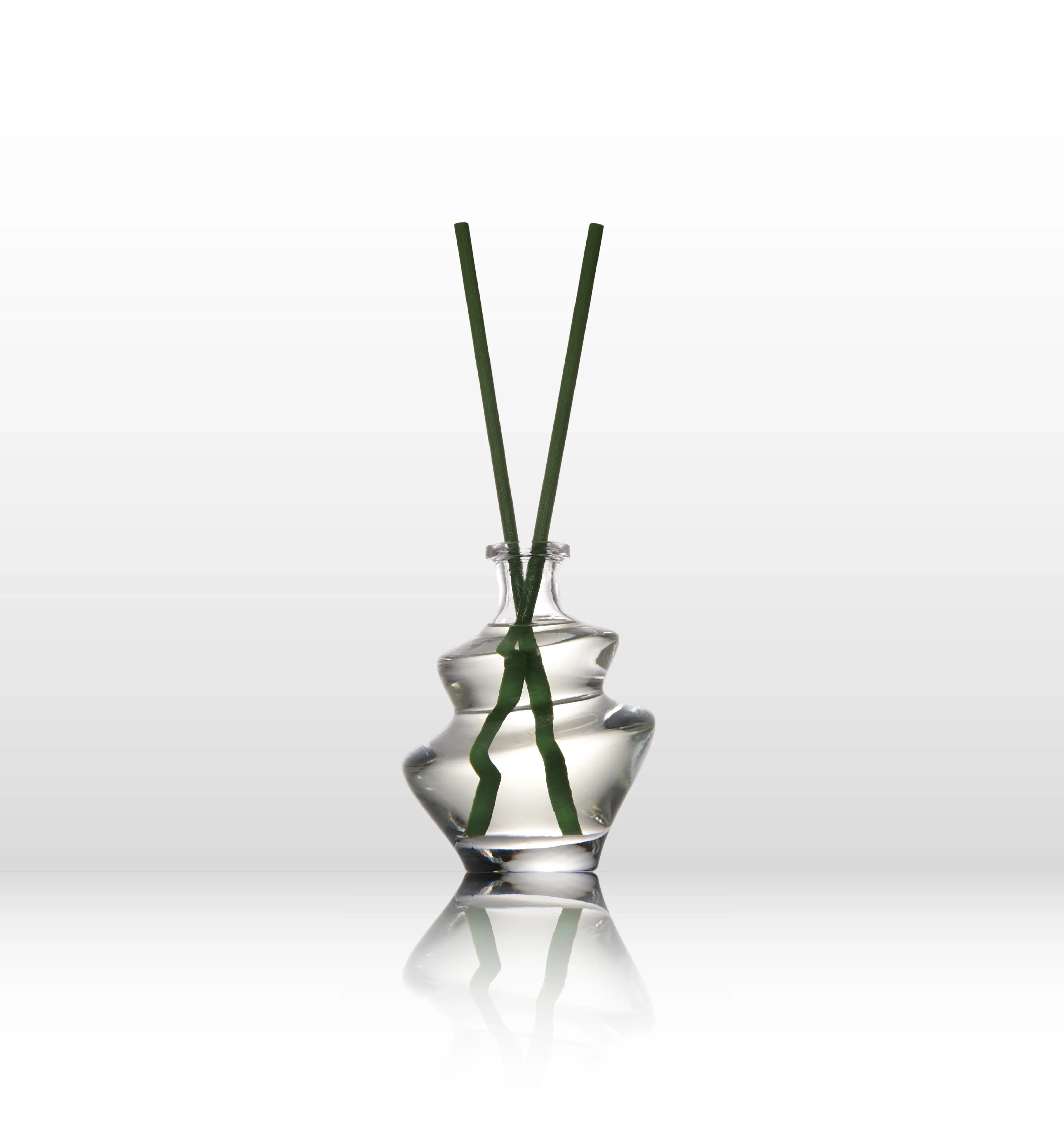Im Sole Land Of Freedom Series Reed Diffuser  - Image 3