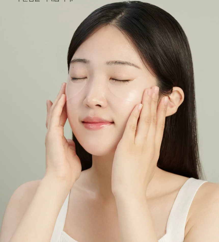 JM Solution Heartleaf Soothing Eye Patch - Image 3