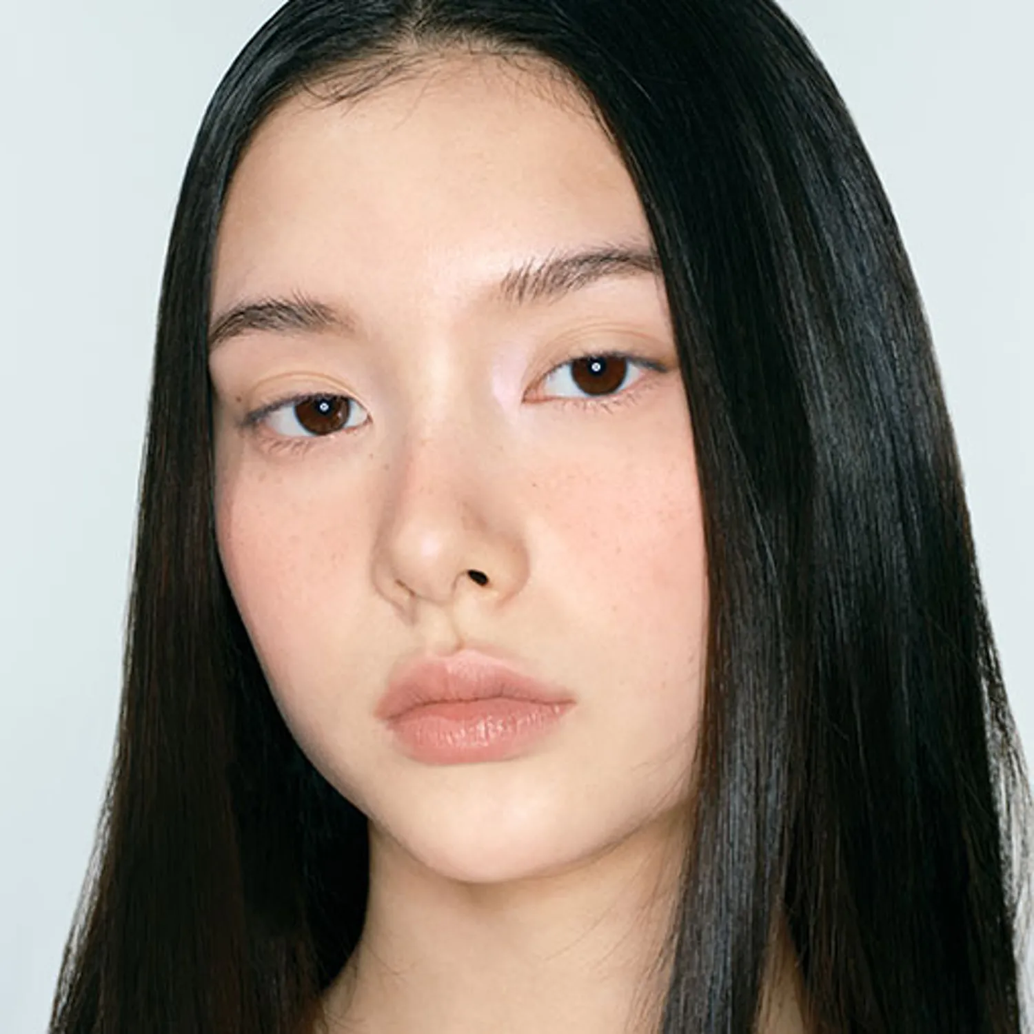 Naming Fluffy Powder Blush - Image 7