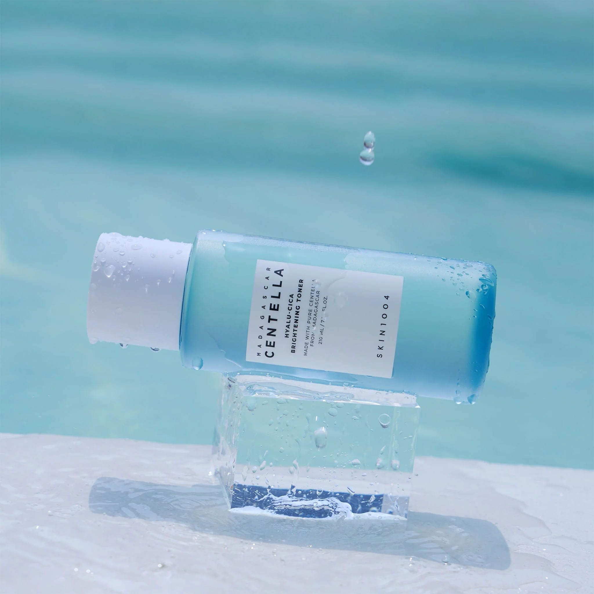 Skin1004 Madagascar Centella Hyalu-Cica Brightening Toner 210ml - Image 3